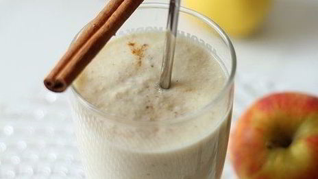 яблочный смузи с имбирем