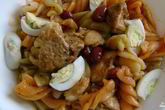 Горячий салат со свининой