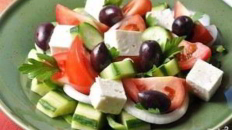 греческий салат с фетой