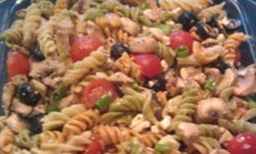 Рецепт греческий салат с макаронами и грибами