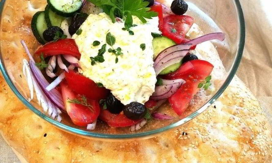 Рецепт греческий салат с заправкой из феты