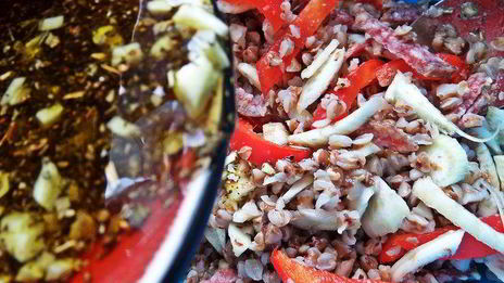 гречневый салат с овощами и салями