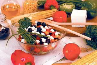 Салат греческий с брынзой