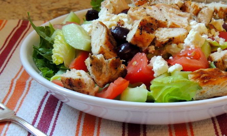 Рецепт салат греческий с курицей