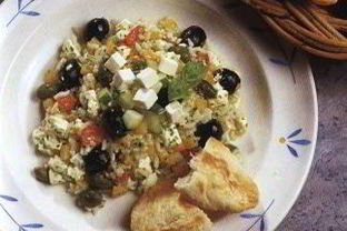 Теплый греческий салат