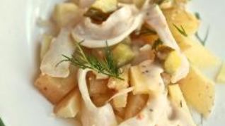 Картофельный салат с кальмарами