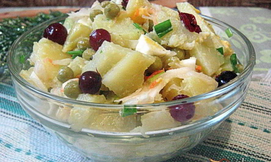 Рецепт картофельный салат с квашенной капустой