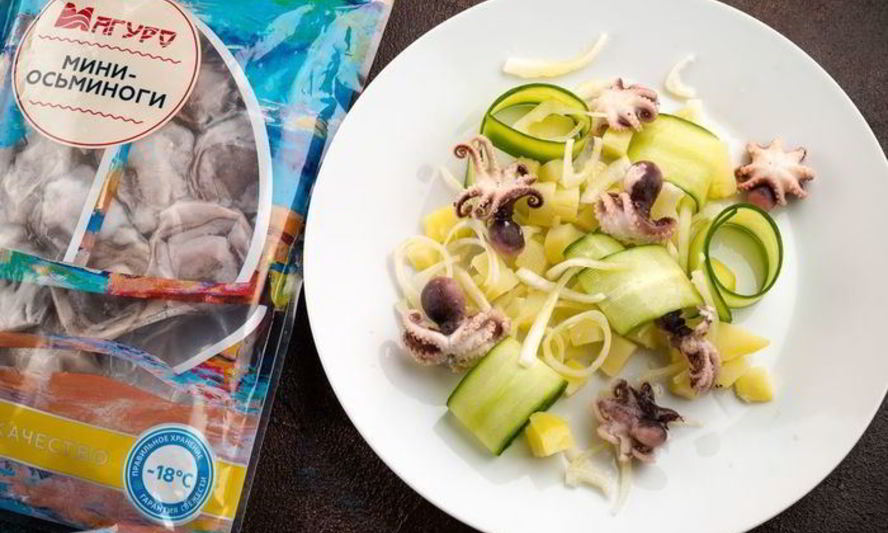 Рецепт картофельный салат с мини-осьминогами