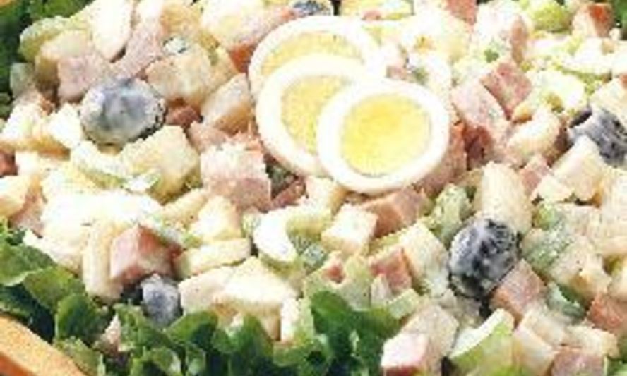 Рецепт праздничный картофельный салат с ветчиной