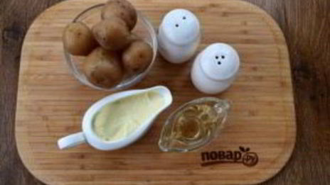 пряный картофельный салат с курицей