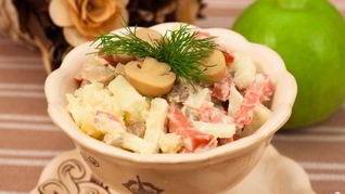 Салат из картофеля и грибов