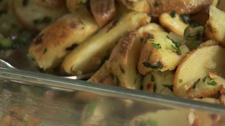 салат из картофеля с печеными лимонами