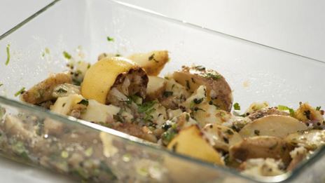 салат из картофеля с печеными лимонами