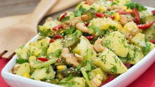 Салат из картошки с луком — пореем и паприкой