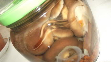 салат с картофелем и грибами