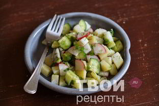 Салат с картофелем