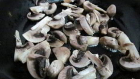 салат с молодым картофелем и индейкой