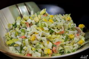 Крабовый салат с пекинской капустой