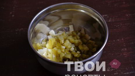 оливье с говядиной