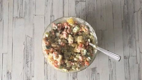 оливье с креветками