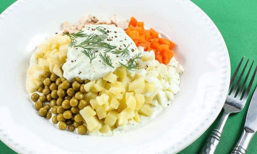 Рецепт оливье с яблоком