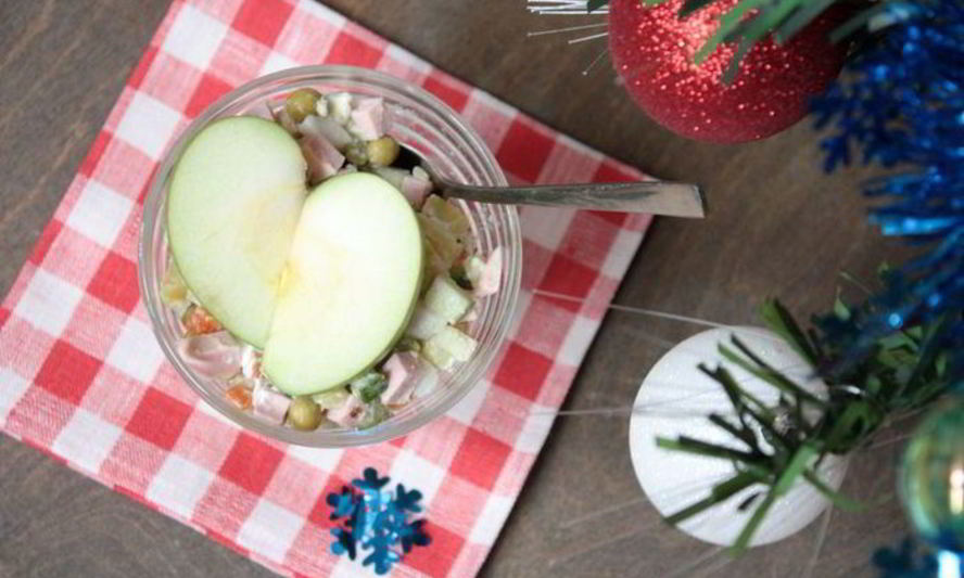 Рецепт оливье с зеленым яблоком