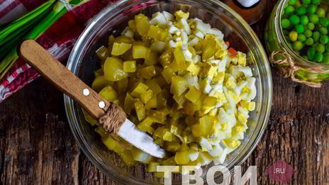 оливье со скумбрией