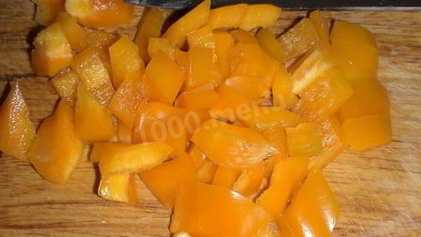 салат new оливье с ананасом и болгарским перцем