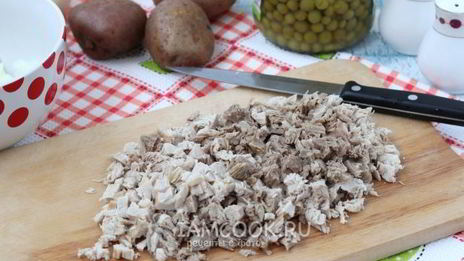 салат оливье со свининой