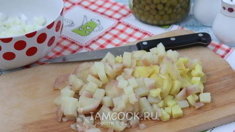 салат оливье со свининой