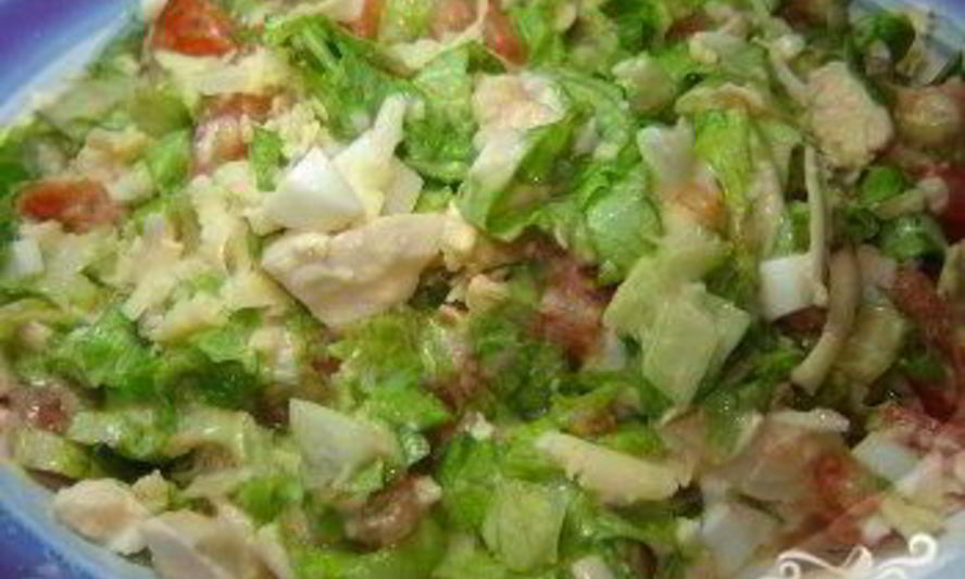 Рецепт простой салат из курицы и сыра