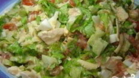 простой салат из курицы и сыра