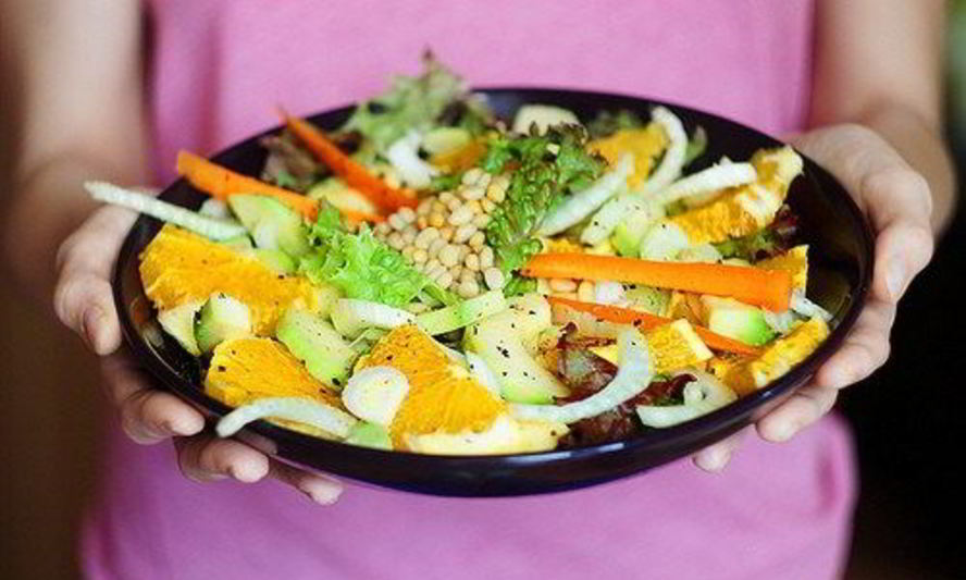 Рецепт салат из апельсина и авокадо