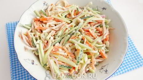салат из кальмаров с морковью и огурцом