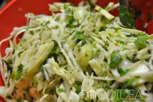 Салат из сельдерея с яблоком