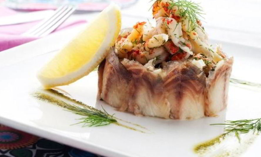 Рецепт салат из угря и раков