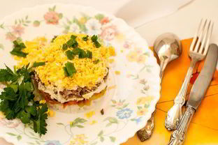 Салат мимоза с грибами