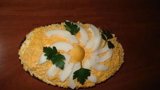 Салат Мимоза с плавленным сыром