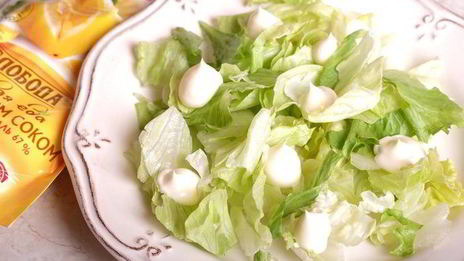 салат памяти цезаря