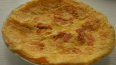 салат пикантный с ветчиной