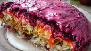 Классическая сельдь под шубой по-домашнему