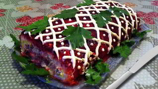 Классическая сельдь под шубой рулетом