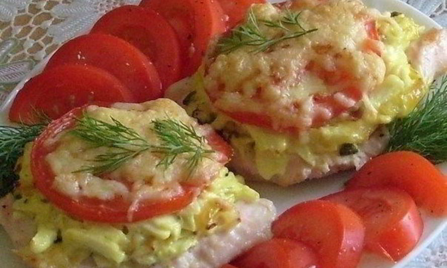 Рецепт мясо, запеченное под шубой из кабачков