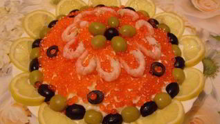 Праздничный салат Креветки под шубой