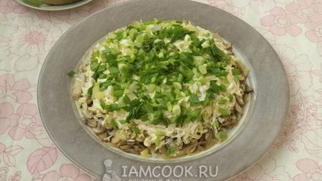 салат грибы под шубой