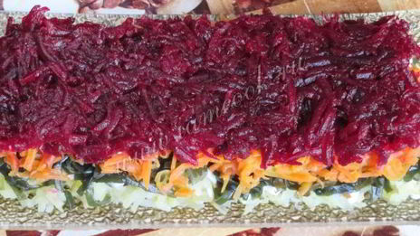 салат под шубой вегетарианский