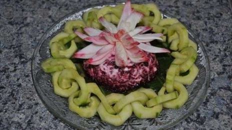 салат сельдь под шубой с яблоком