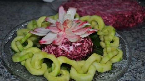 салат сельдь под шубой с яблоком