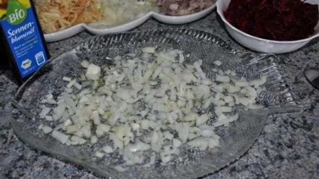 салат сельдь под шубой с яблоком