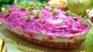 Селедка под шубой с яблоком